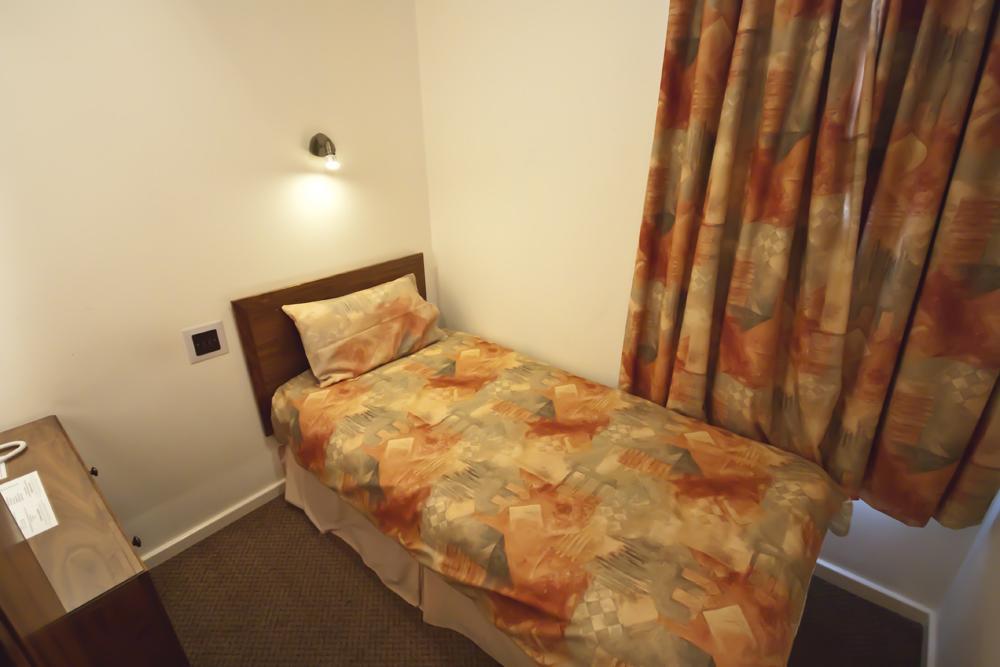The Robin 2 Hotel ウォルヴァーハンプトン 部屋 写真