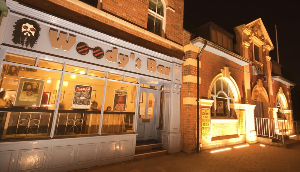 The Robin 2 Hotel ウォルヴァーハンプトン エクステリア 写真